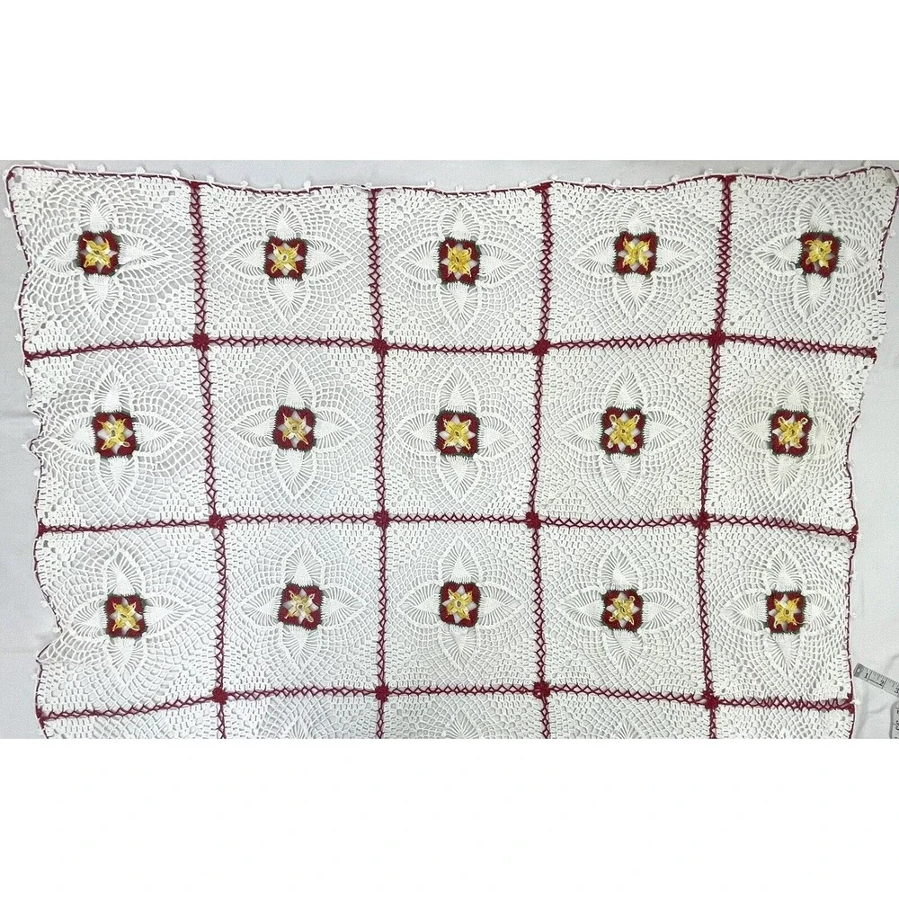 Vintage Crocheted Table Cover Squares White‎ Red 50x70 (Christmas) Gold